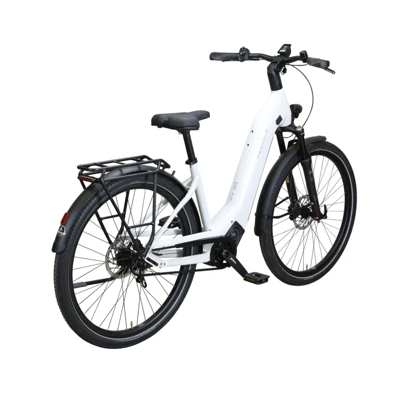 Estremo EVO 9 Belt E-Trekkingrad Tiefeinsteiger 28" weiß