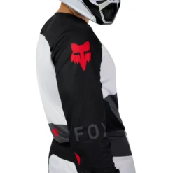 180 Flow Crossshirt