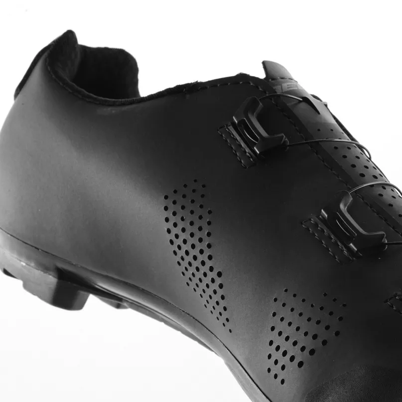 G. Obsidian MTB-Schuhe