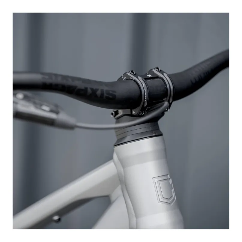 Millenium805 35 / 40 mm MTB-Lenker schwarz