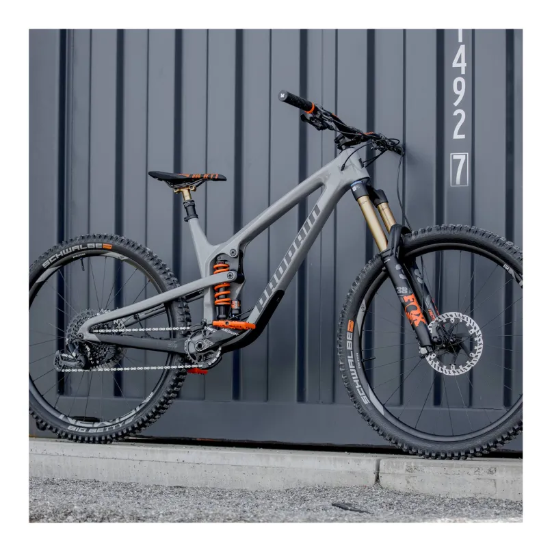Millenium805 35 / 30 mm MTB-Lenker schwarz/orange