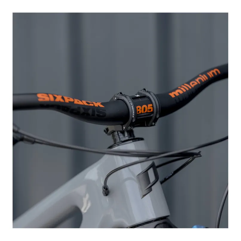 Millenium805 35 / 30 mm MTB-Lenker schwarz/orange