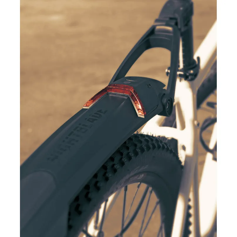 Nightblade Hinterrad-Schutzblech mit Licht (29")