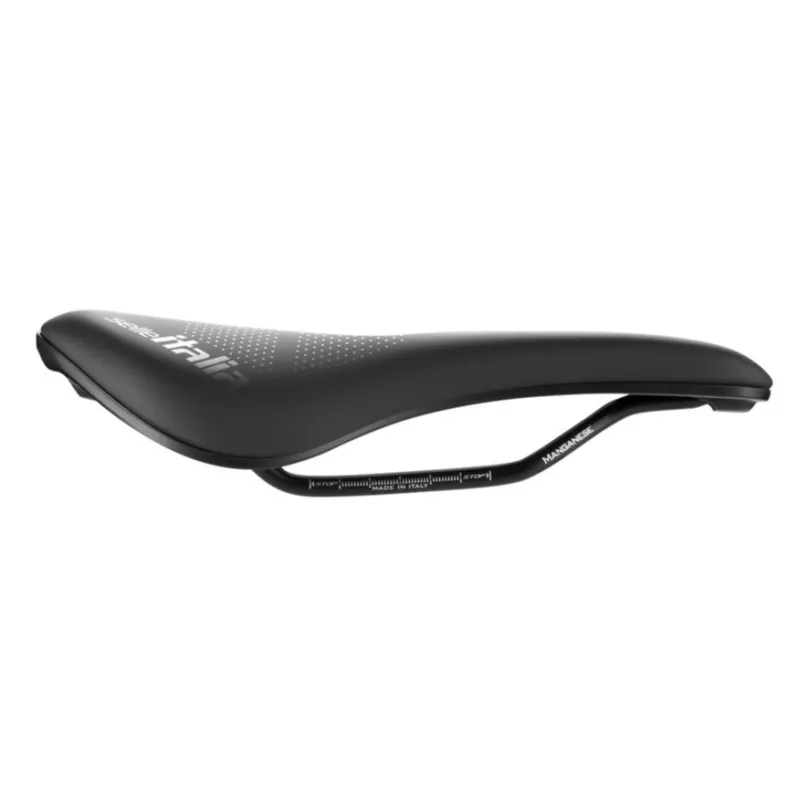 Novus Boost EVO Gravel TM Superflow Fahrradsattel schwarz