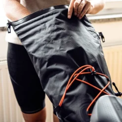 Seat-Pack 16,5 L Bikepacking-Satteltasche schwarz