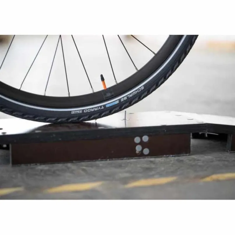 X-Tubo-CX/Gravel Black Valve Fahrradschlauch (28")